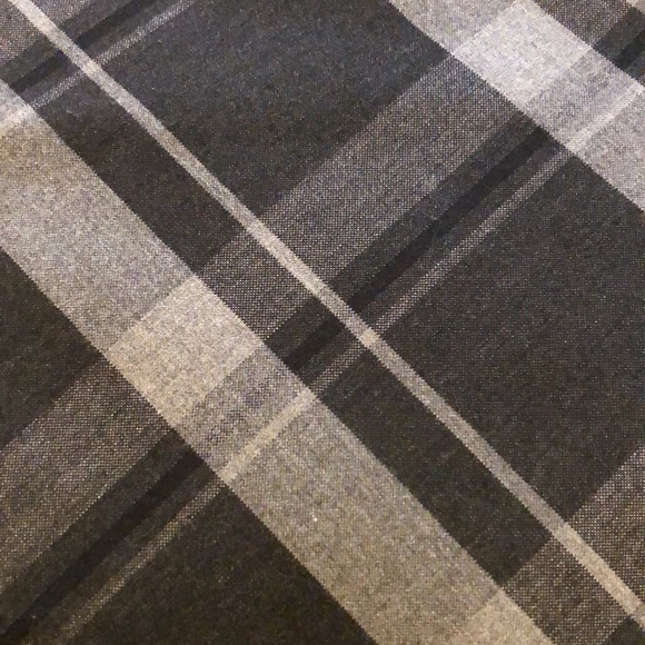 Reitmans size 5 charcoal grey midi skirt. - Picture 5 of 6